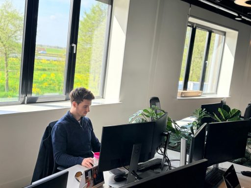 Waarom kleine bedrijven de veiligheidsrisico’s van AI onderschatten